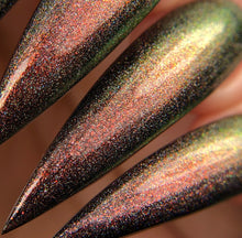 Secret Ingredient - Holographic Topcoat with color shifting Aurora Shimmers