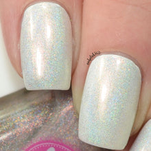 Secret Ingredient - Holographic Topcoat with color shifting Aurora Shimmers