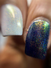 Secret Ingredient - Holographic Topcoat with color shifting Aurora Shimmers