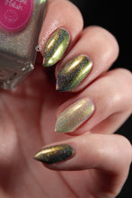 Secret Ingredient - Holographic Topcoat with color shifting Aurora Shimmers