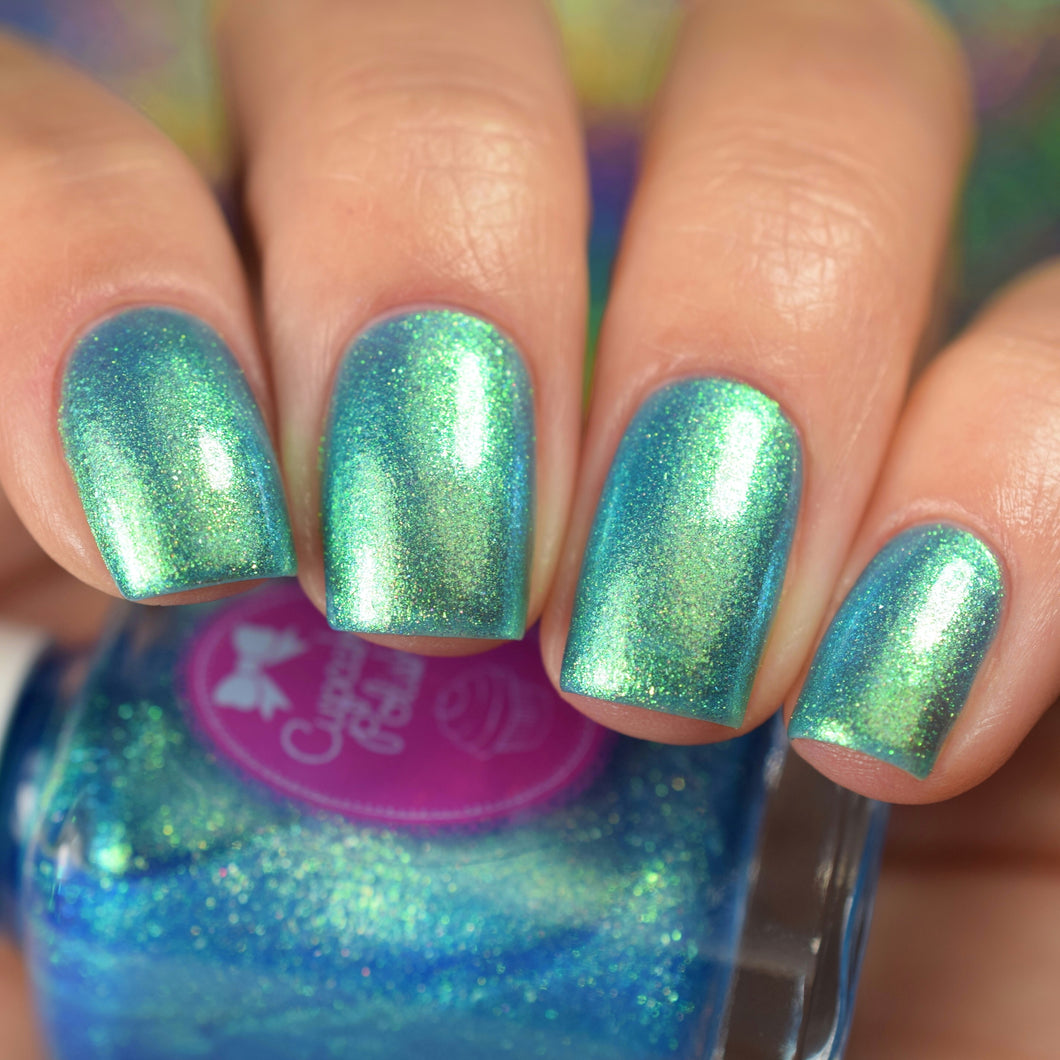 Ocean Wave Glitter Nails That Shine